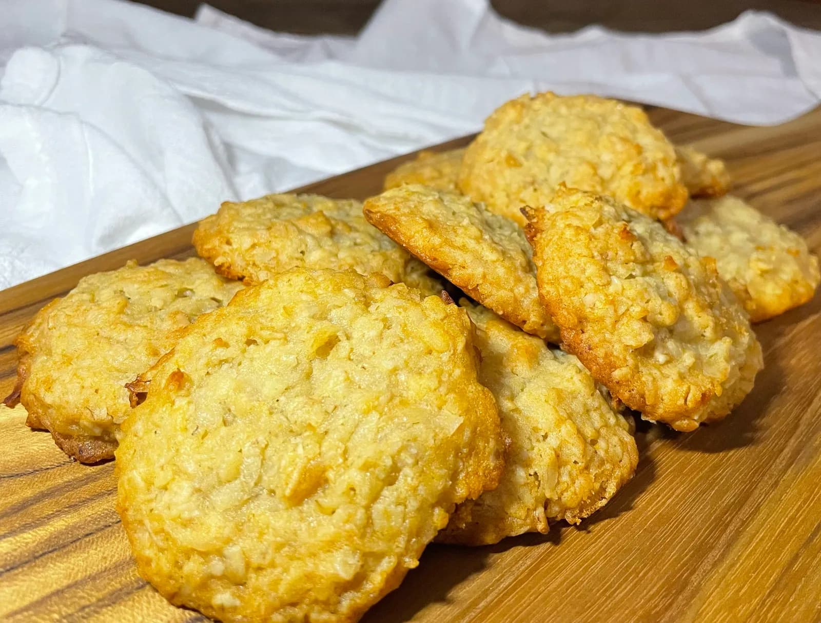 Coconut Honey Oat Cookies